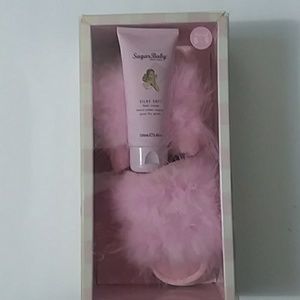 Vtg Sugar baby pretty sweet feet slippers & lotio